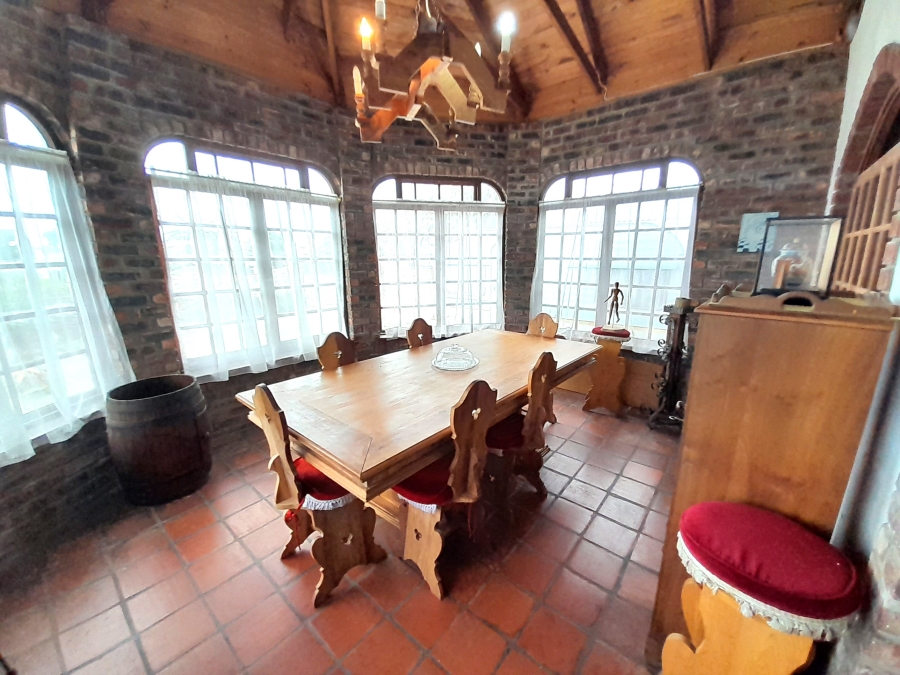 4 Bedroom Property for Sale in Da Nova Western Cape